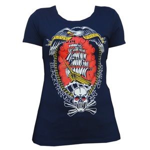Live Free Skull and Crossbones Pirate Woman’s Scoop Neck Tattoo Tee NEW S-2XL